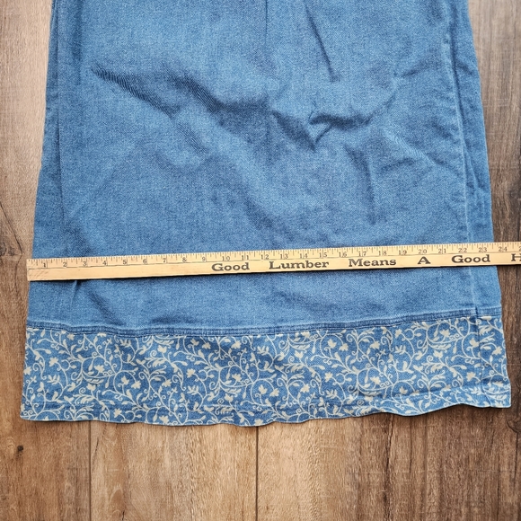 Denim&Co A line denim skirt with floral print size Large - Picture 4 of 9
